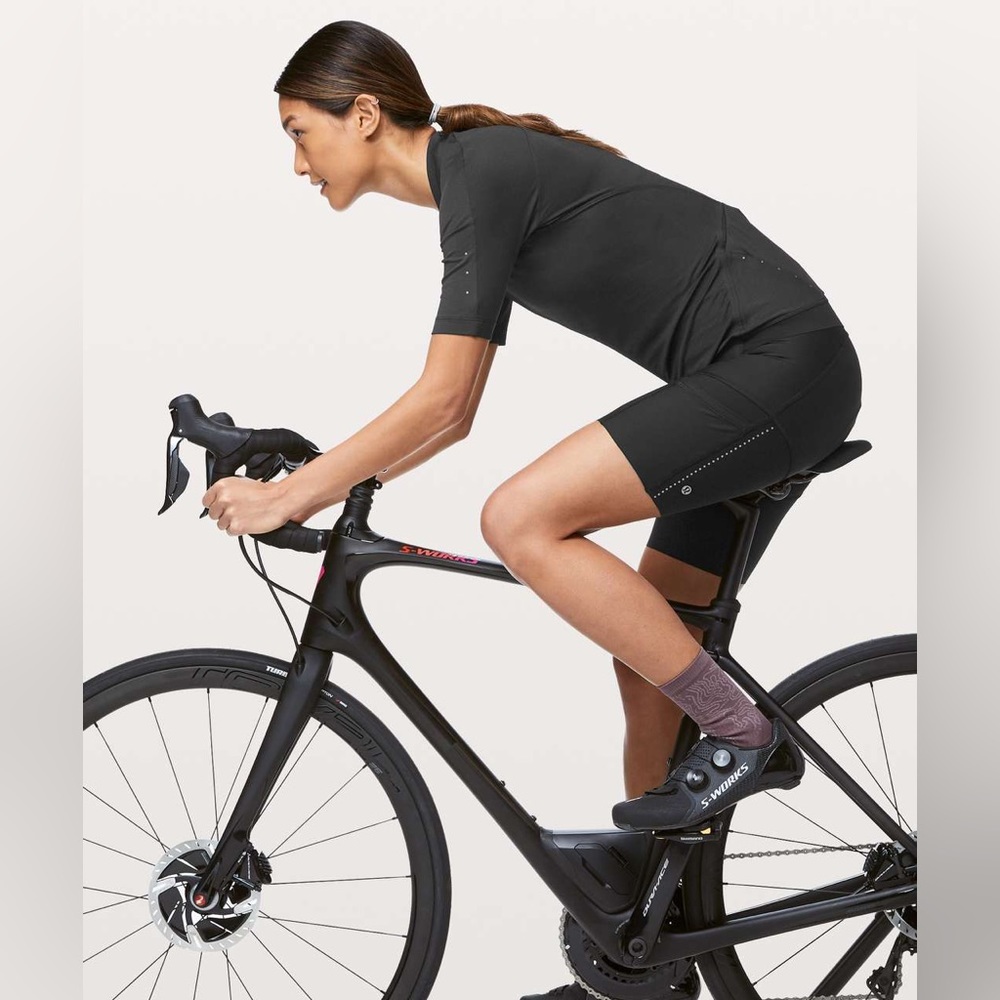 Lululemon Padded Chamois Shorts